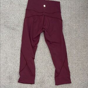 Lululemon 3/4 leg Maroon Leggings